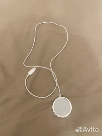 Беспроводная зарядка для iPhone Magsafe charger