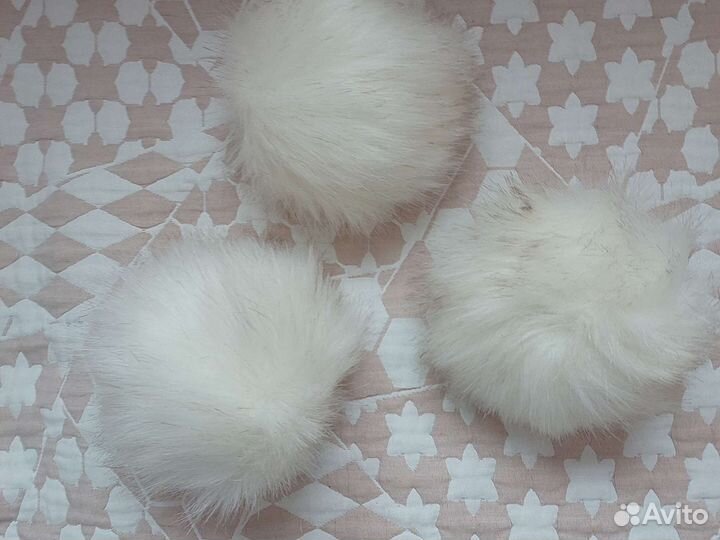 Помпоны, Варежки