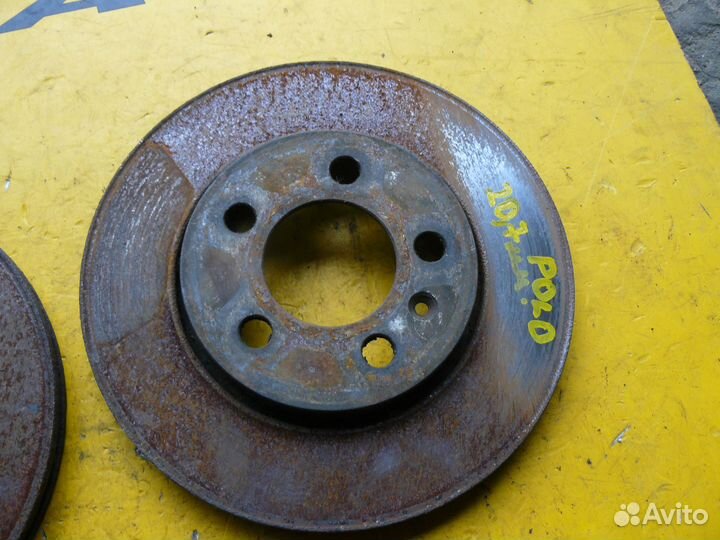 Передние диски тормозные VW Polo SED Rus 2011г