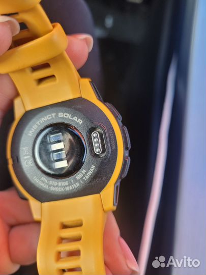 Часы garmin instinct solar