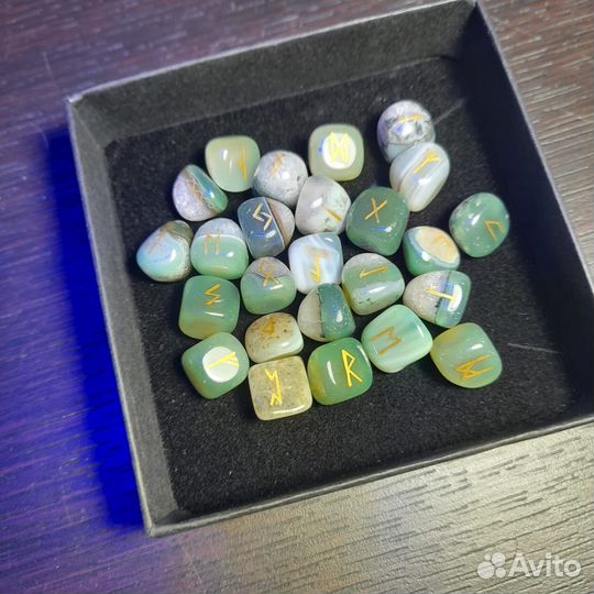 Руны карманные.Зеленый агат