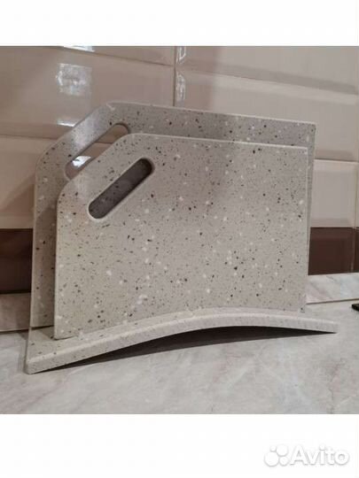 Набор разделочных досок на подставке