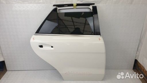 Дверь задняя правая mercedes GLE SUV W166