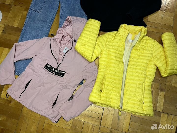 Пакет одежды на девочку подростка