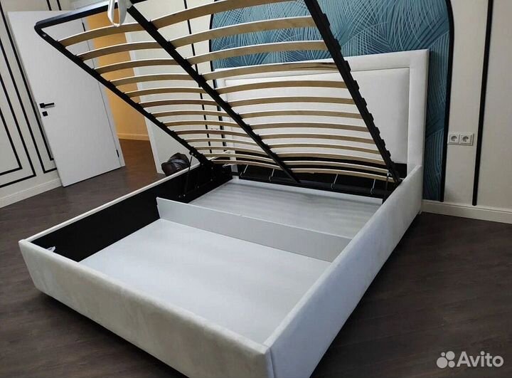 Современная кровать