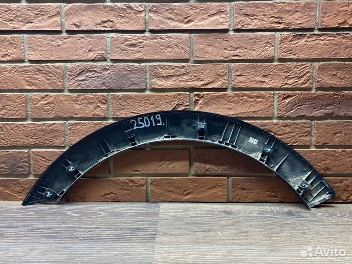 Накладка крыла переднего правого Kia Rio 4 X-Line