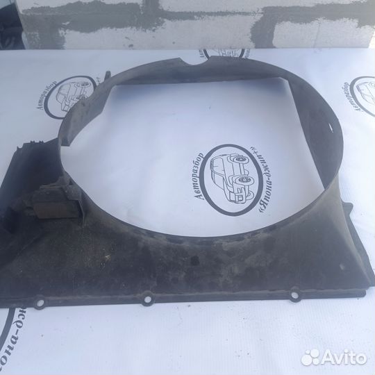 Диффузор вентилятора двигателя Bmw x5 e53