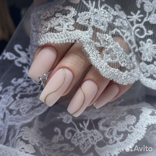 Маникюр /покрытие/ наращивание ногтей