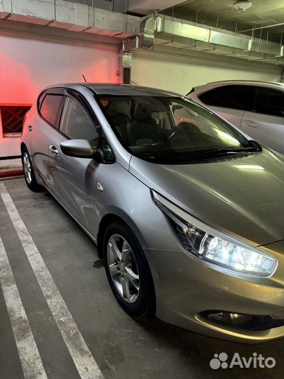 Kia Ceed 1.6 AT, 2015, 84 000 км