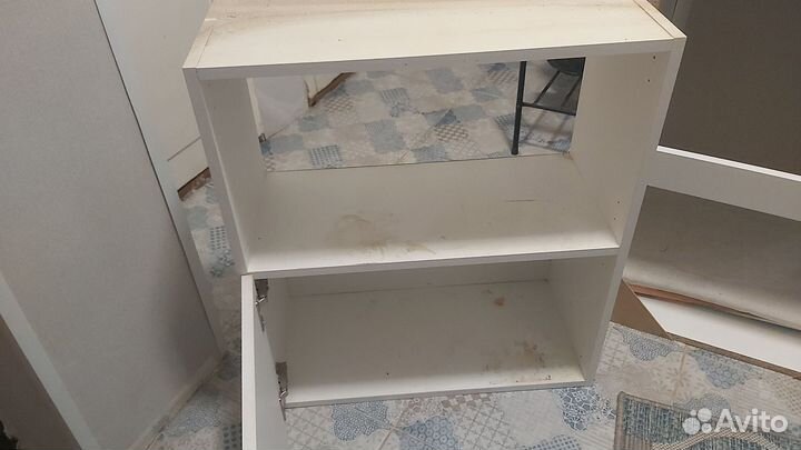 Полка настенная для кухни