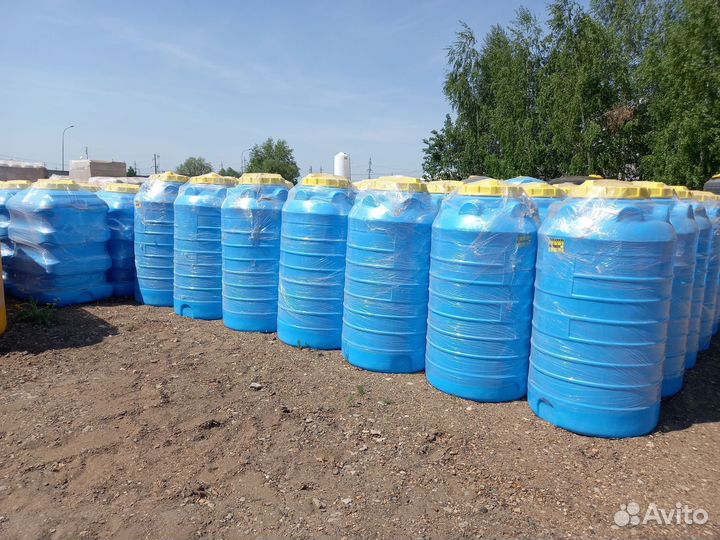 Бочка пластиковая 300 литров