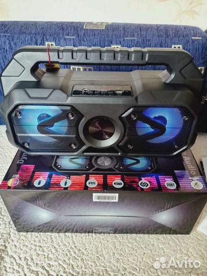 Портативная блютуз колонка