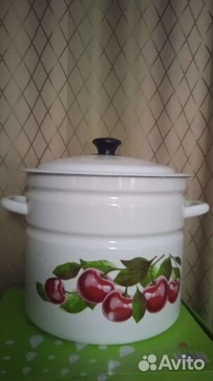 Кастрюля эмалированная новая