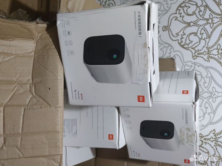Проектор Xiaomi Mi SMART Projector 2