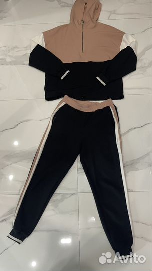 Женский спортивный костюм Zara