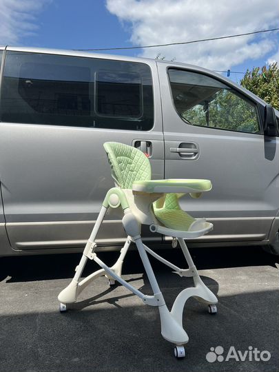 Кормильный столик