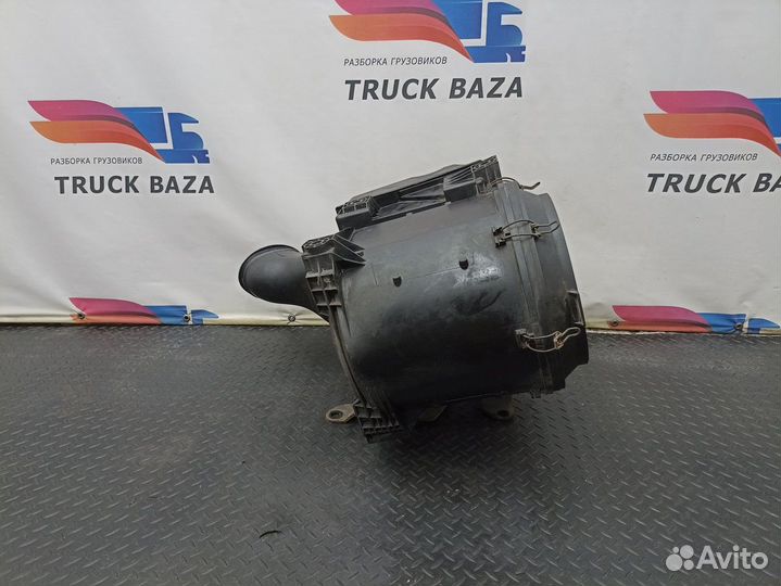 Корпус воздушного фильтра Mercedes-Benz Axor