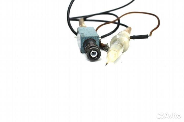 Делитель И22.727.011-3 1:10 15 пФ 10 мом из зип с