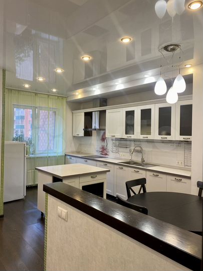 3-к. квартира, 93,1 м², 2/13 эт.