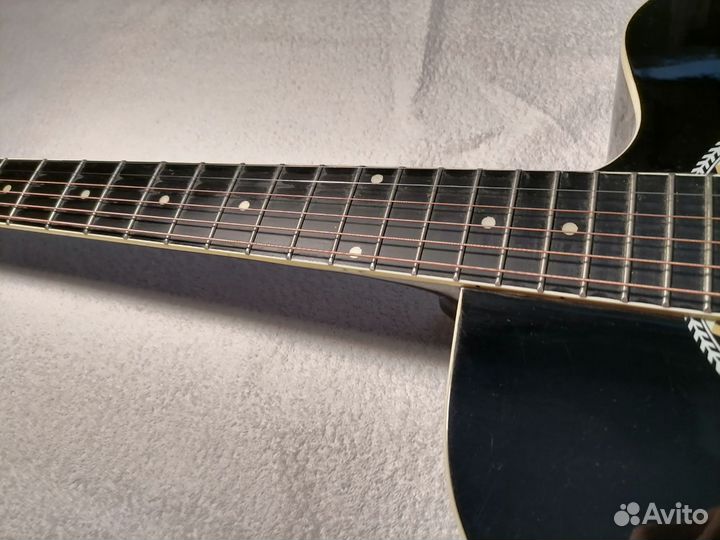 Акустическая гитара, 6-ти струнная