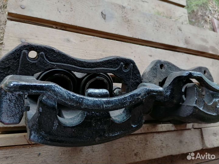 Суппорта оригинал передние и задние левый и правый