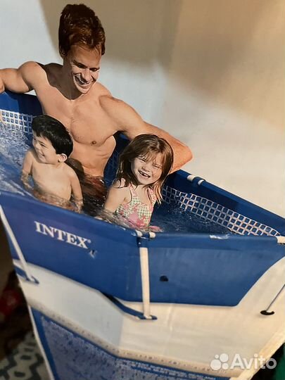 Каркасный бассейн intex