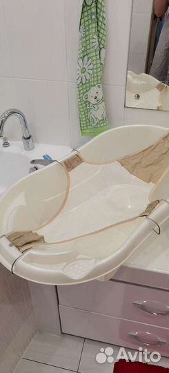 Ванночка для купания с горкой
