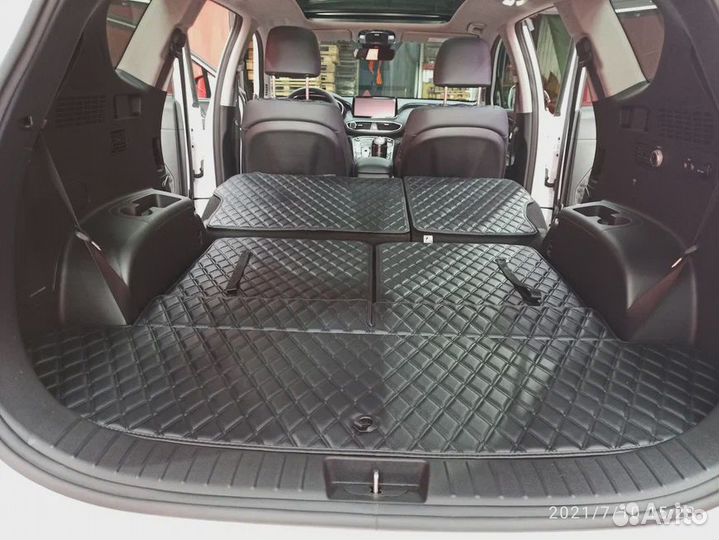 Автомобильные коврики из экокожи 5d