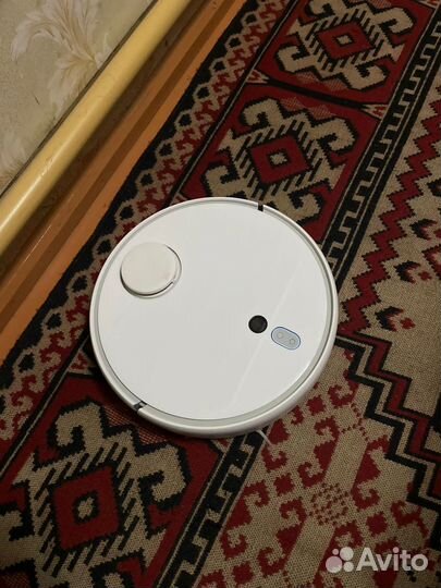 Робот-пылесос Xiaomi Mi Robot Vacuum Cleaner 1S