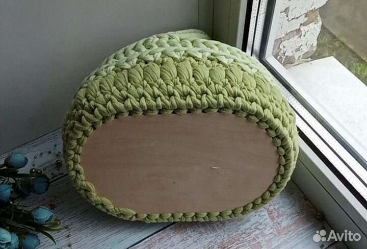 Корзина вязаная из пряжи, на пасху