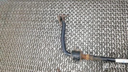 Стабилизатор поперечной устойчивости заднего моста