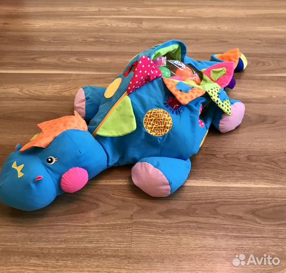 Динозавр игрушка.Развивающий центр.Сухой бассейн с