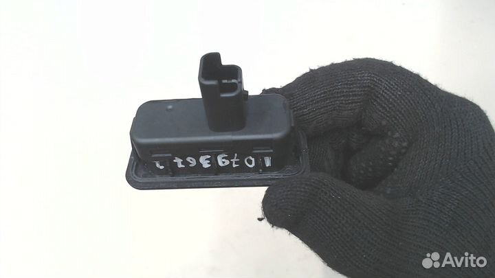 Кнопка багажника Renault Clio, 2007