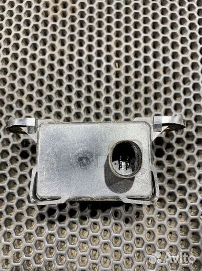 Датчик ускорения Каен 955-957 Cayenne