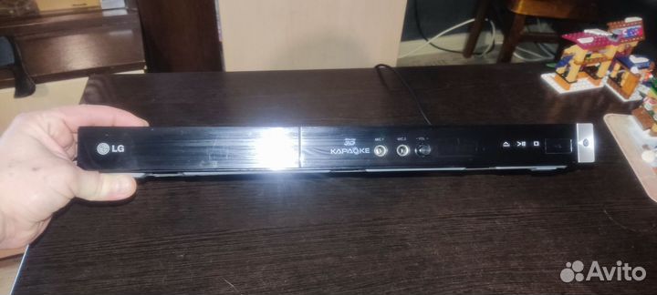 Система 3D blu ray плеер с караоке LG BCS 1000