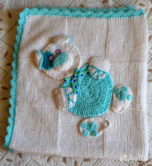 Плед вязаный ручной работы