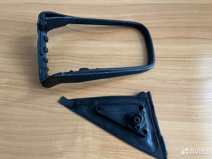 Резинки зеркала Мерседес W 123