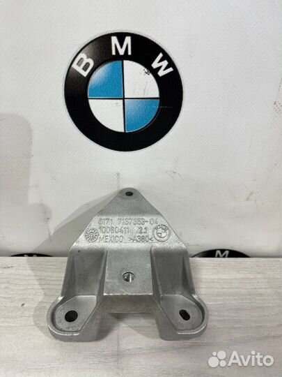 Крепление рулевой рейки Bmw X5 Xdrive35I E70