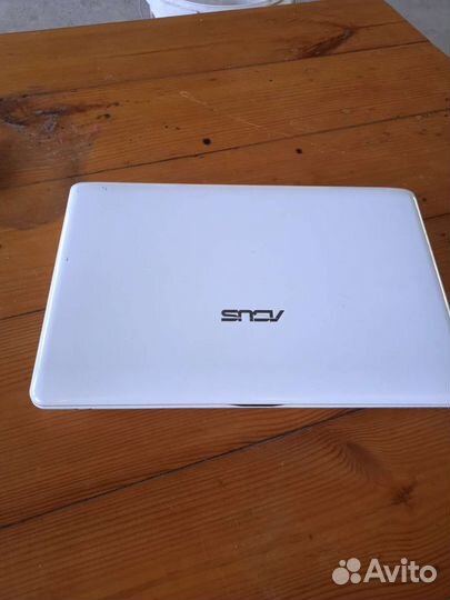 Нетбук asus колонки