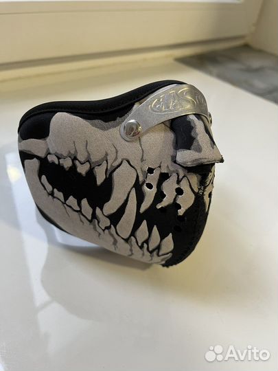 Маска защитная Тони Раута