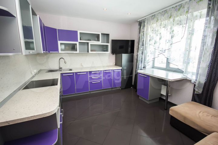 2-к. квартира, 75,4 м², 8/9 эт.