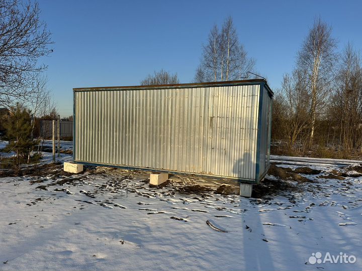 Будка металлическая