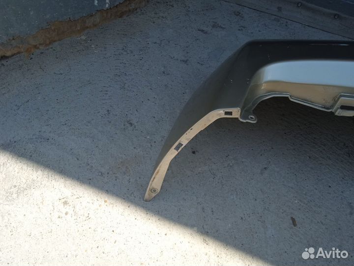 Продам задний бампер