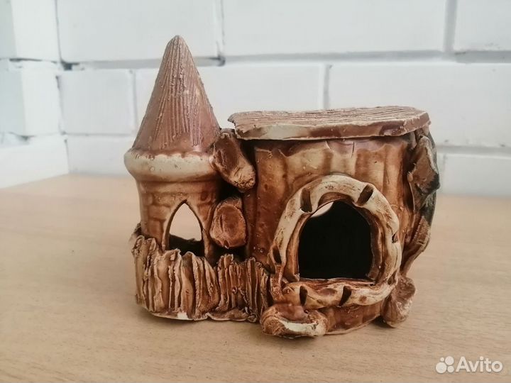 Декор-замки для аквариума