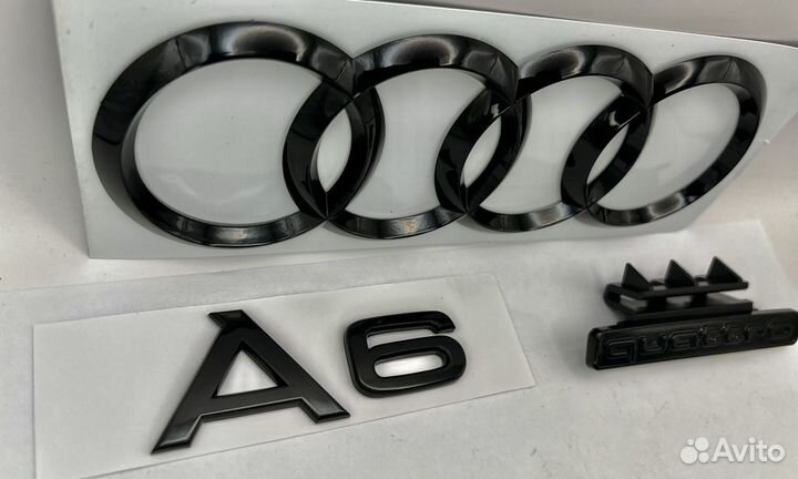Эмблема Audi A6C7 на багажник черная