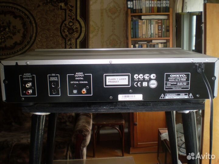 CD проигрыватель Onkyo C-7030
