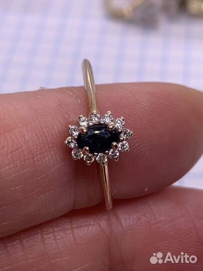 Кольцо золото сапфир бриллианты