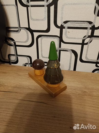 Деревянная пирамидка СССР