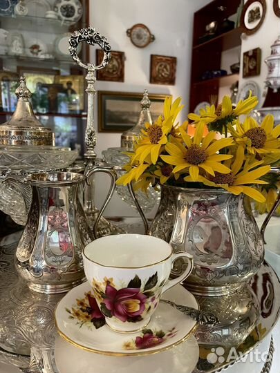 Антикварная бисквитница Англия