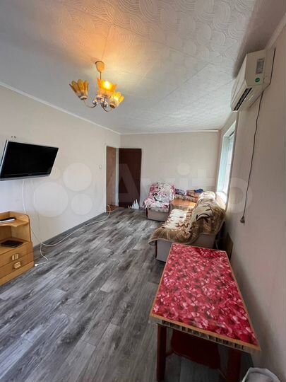 2-к. квартира, 44 м², 3/5 эт.